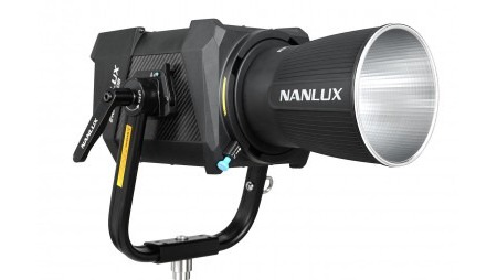 Nanlux Evoke 1200 y 1200B